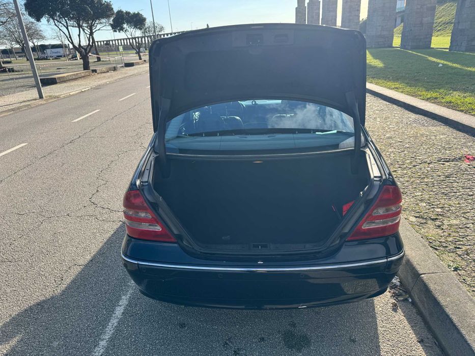 Mercedes C200 Kompressor GPL | Conforto, Potência e Economia