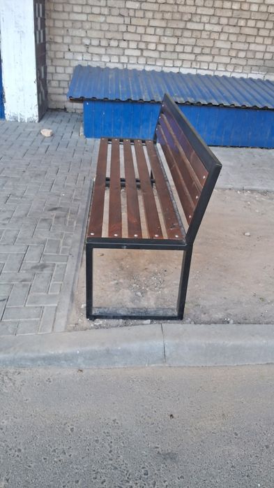 Продаю садовую лавку