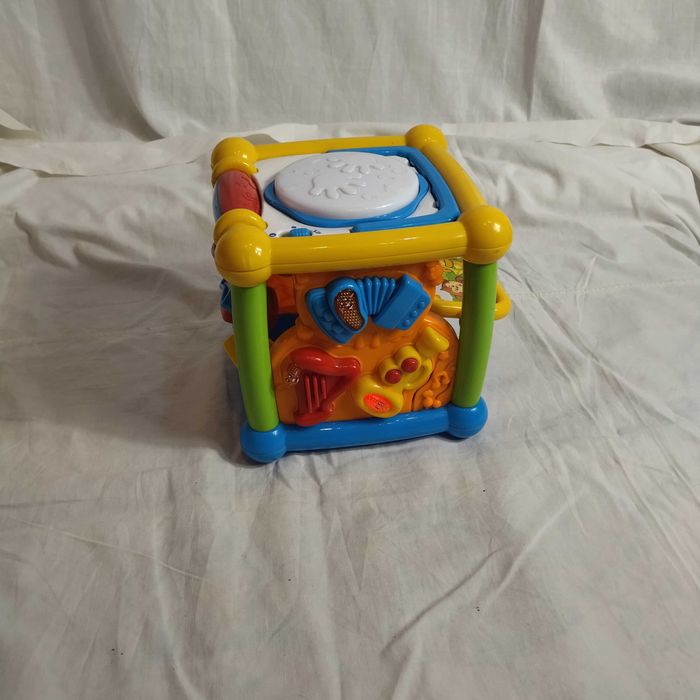 Ігровий центр Умняга Чарівний куб Play Smart