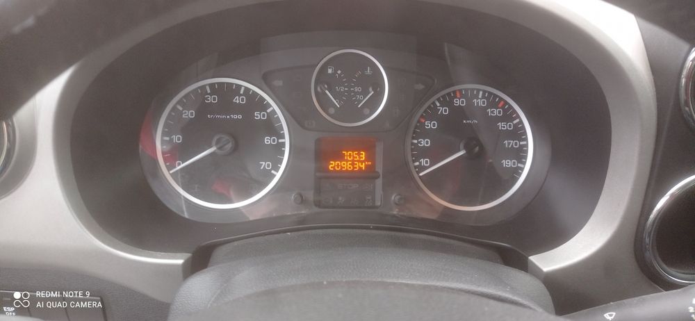 Peugeot Partner Tepee 1.6 HDi 90KM 2009r.