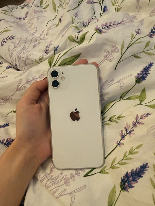 Iphone 11 całkiem sprawny