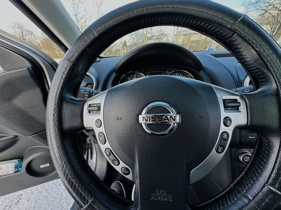 Продам Nissan Qashqai +2  2.0 дизель 4x4 7 місць