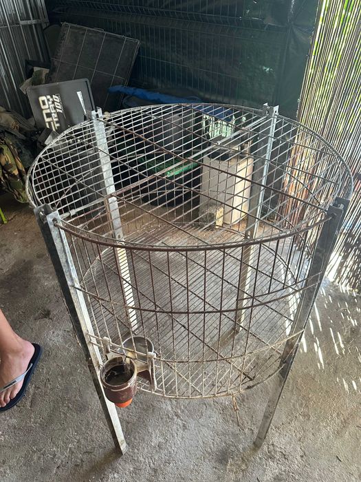 Vendo gaiolas para coelhos