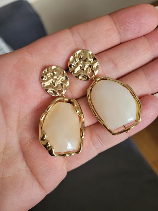 Kolczyki kamienie wizytowe