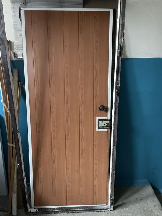 Міжкімнатні дверь вхідна