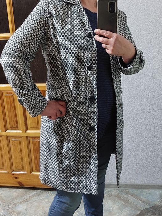Płaszczyk trencz wiosenny