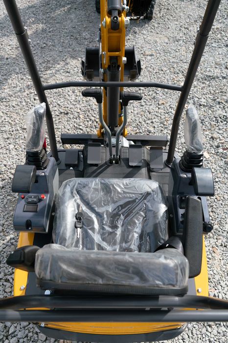 Mini Koparka Berger Kraus BK1000JS JOYSTICK skrętne ramie z łyżka 380m