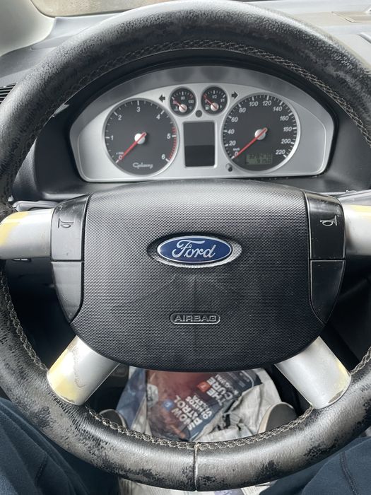 Ford Galaxy 1.9 TDi 115 cv