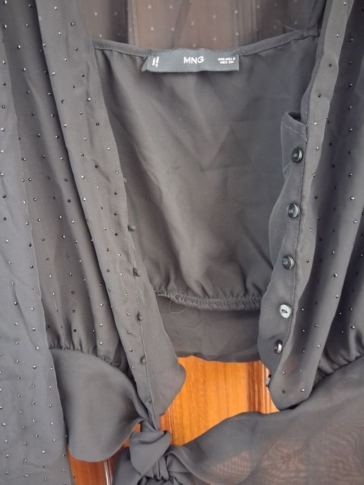 Blusa com laco para eventos