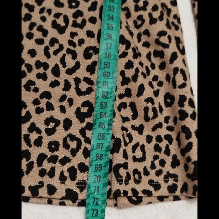 Шикарна сукня на дівчинку 10-11років