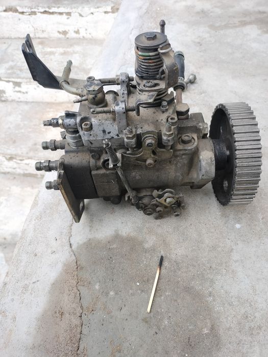 Vende-se bomba injetora para SEAT Ibiza 1.9 diesel