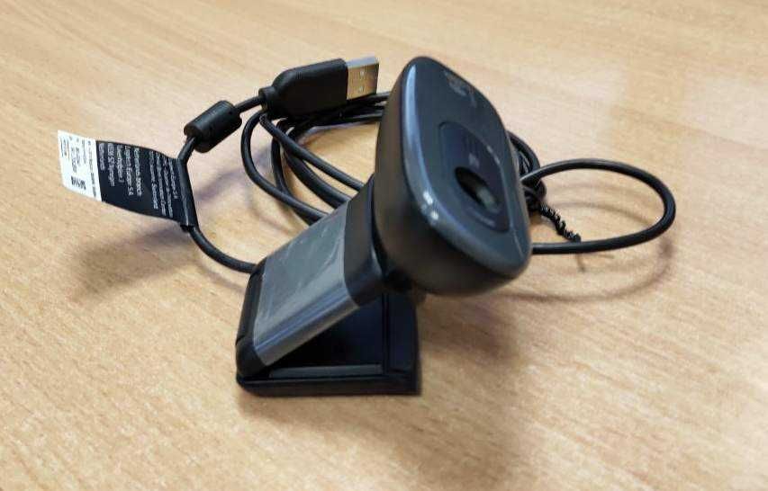 Продам Веб-камеру Logitech HD Webcam C270