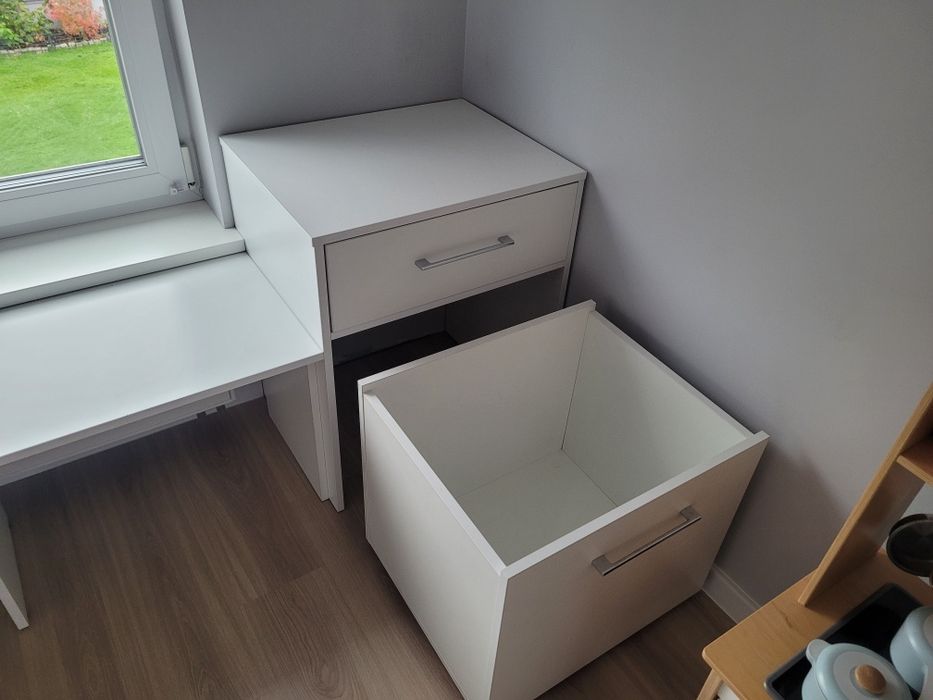 Kontener, komoda, szafka biała