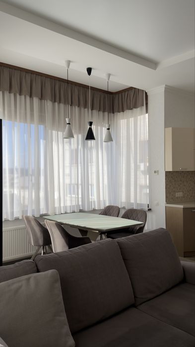 Продам 3к квартирус немонтом  в клубном доме!Центр