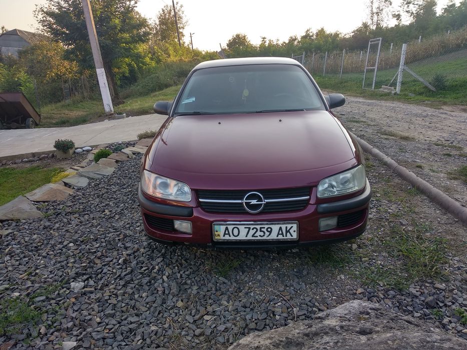 Opel omega b 2000 рік 2 л бензин