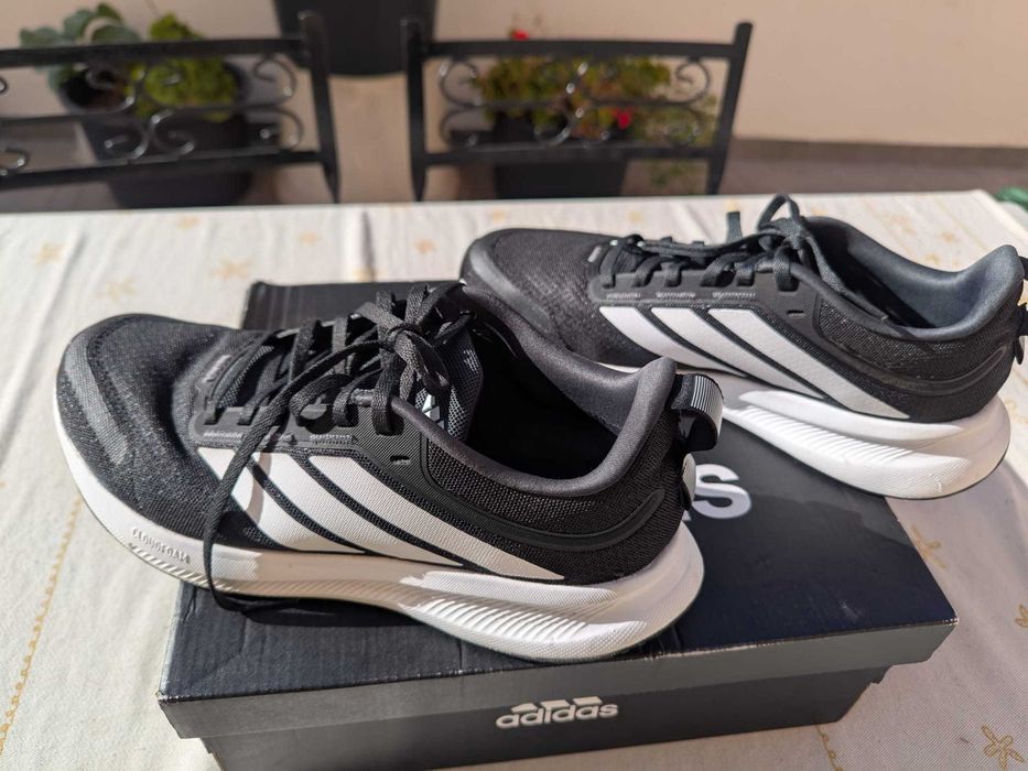 Ténis Adidas BlazeRunner Cloudfoam (41,5)