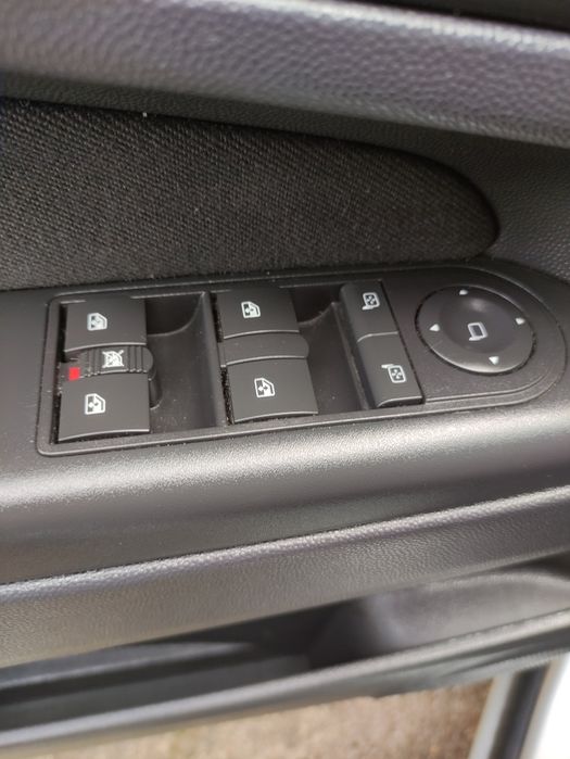 Опель,, Зафіра б '' 1.6 Турбо 2011р. 150к/с. 110кВт.