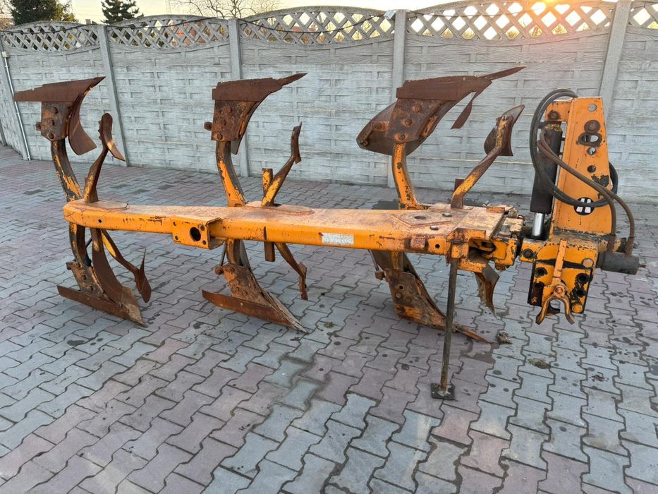 Pług huard 3 skibowy