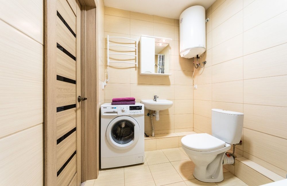 Погодинно! Поруч з парком Покровським на вул. Полтавській!