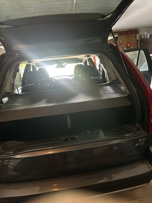 Volvo XC90 D5 AWD 163cv Auto | 7 Lugares