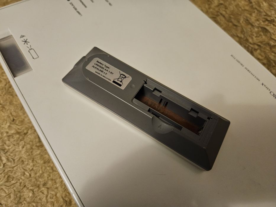 SANYO PLC-XW50 + pilot