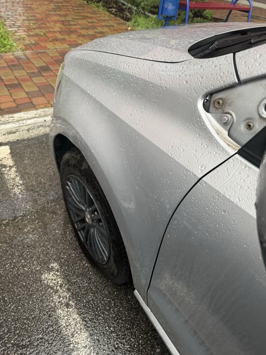 Крило ліве переднє volkswagen polo 2012