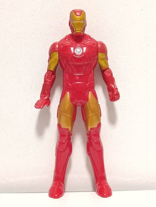 Lote 5 figuras de acção Marvel Hasbro