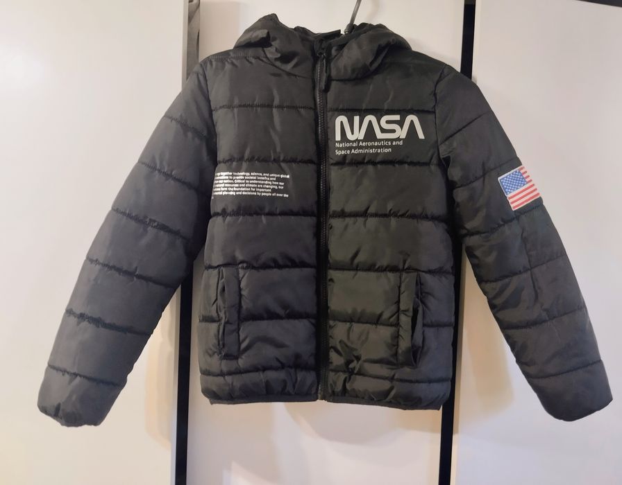 Куртка  NASA на  9-10 лет