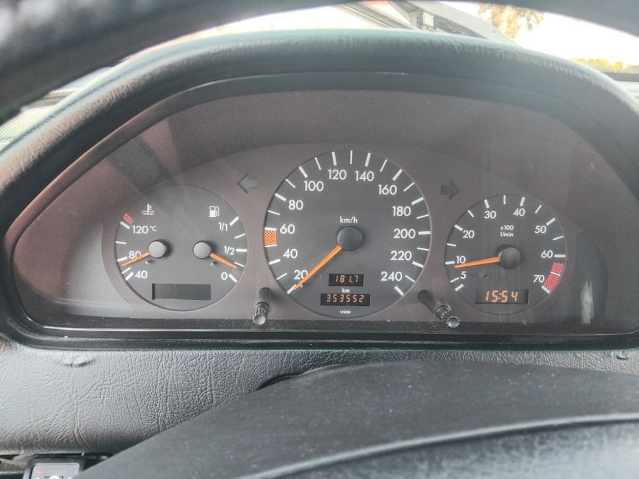 Mercedes  C180 gasolina  e GPL
