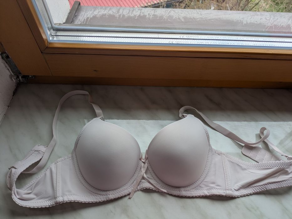 Biustonosz szary 36/80A