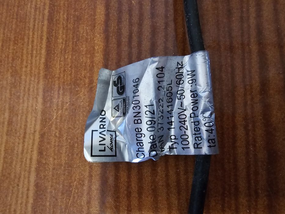 Vende-se Candeeiro de secretária Led