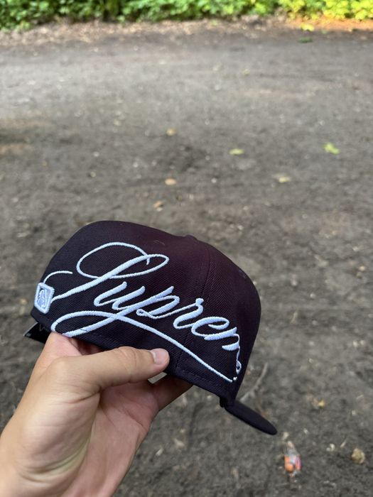Czapka supreme new era