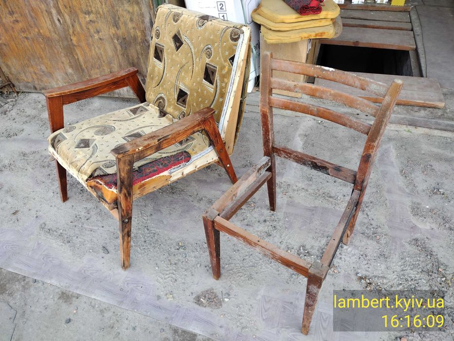 старі меблі під реставрацію