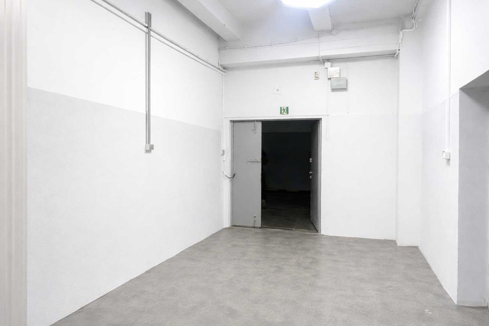 Lokal na magazyn, produkcję - Parter rampa, ogrzewanie