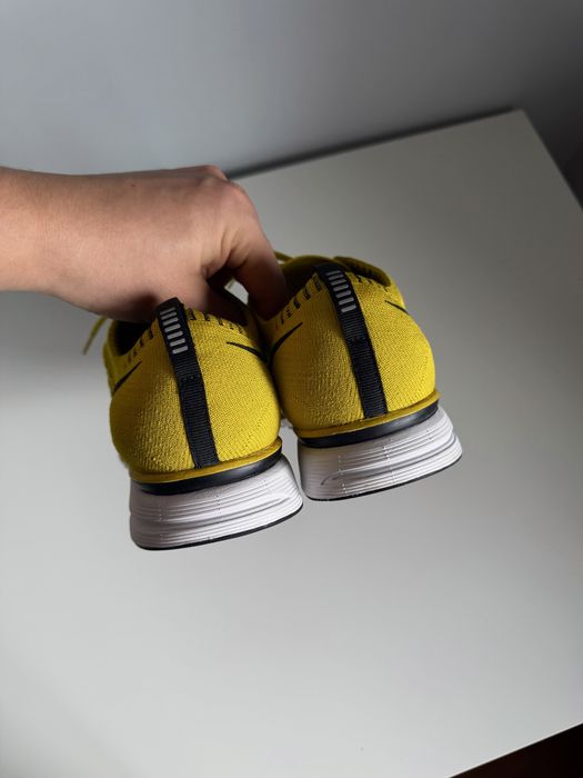 Buty nike flyknit trainer citron żółte yellow 44.5