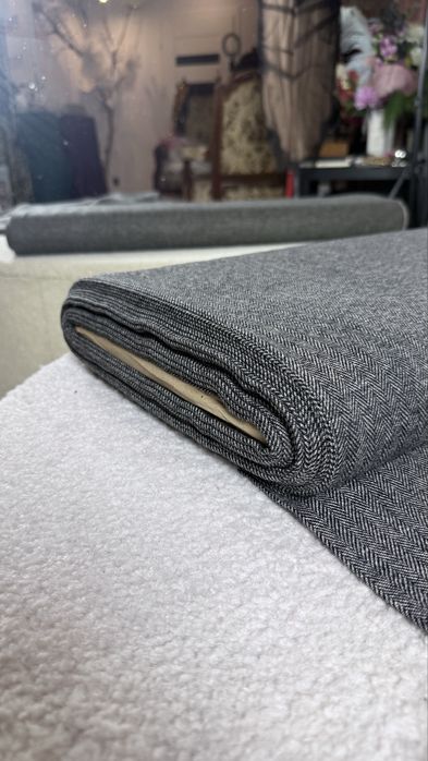 OKAZJA! Tkanina wełniana, jodełka, na metry, kupon, na garnitur