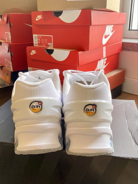 Nike Air Max DN8 – Brancas