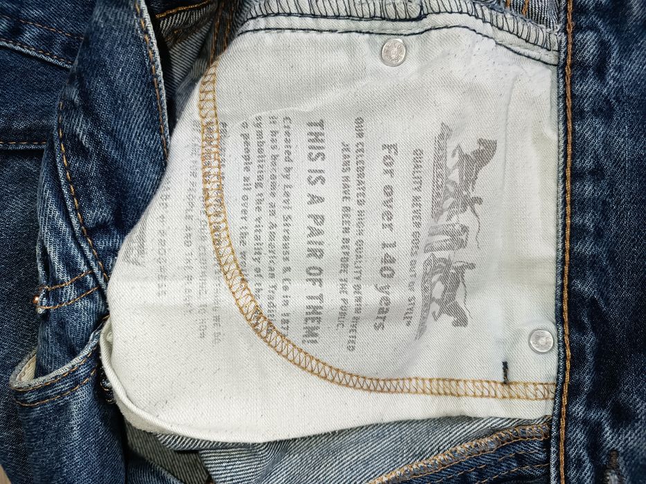 Джинси Levis 505