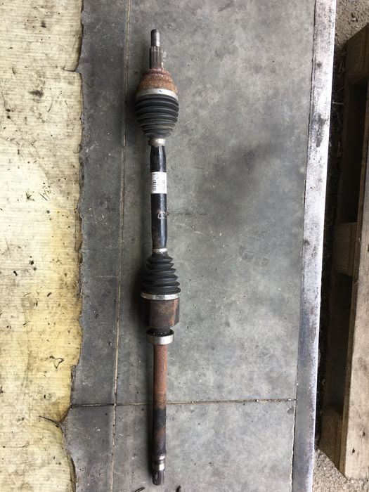 Полуось піввісь привод привід Renault Espace MK5 1.6 DIESEL DCI