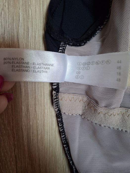 Strój kąpielowy jednoczęściowy