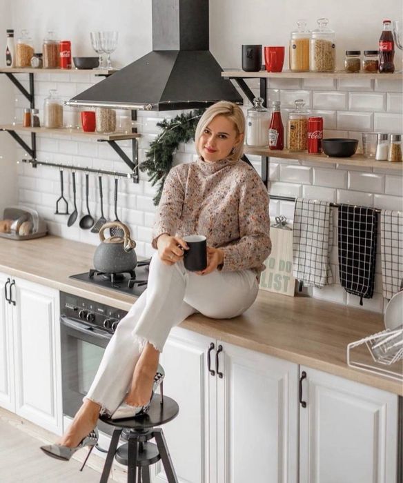 Кухня Leroy Merlin, кухонні модулі, білі кухонні фасади, кухня сканді