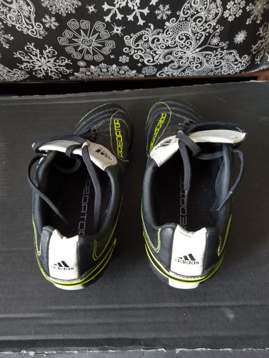ADIDAS PREDATOR roz 40,5 buty pilkarskie