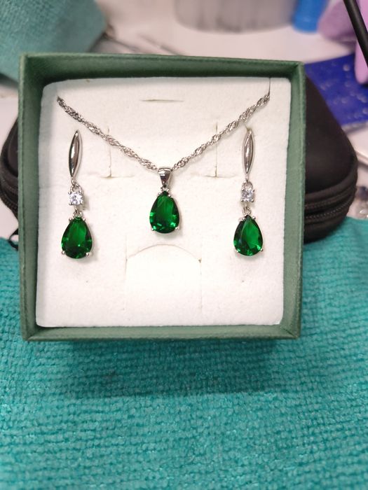 Komplet biżuterii srebrnej