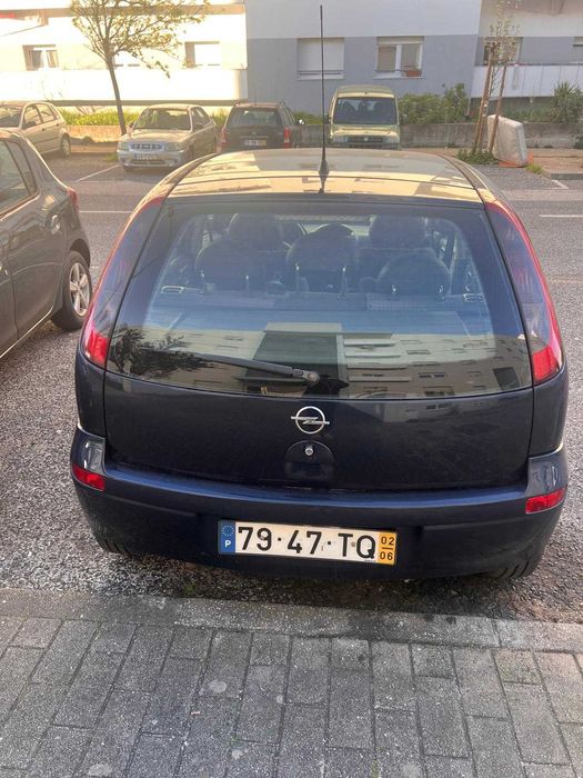 Carro negociável a venda ou troca