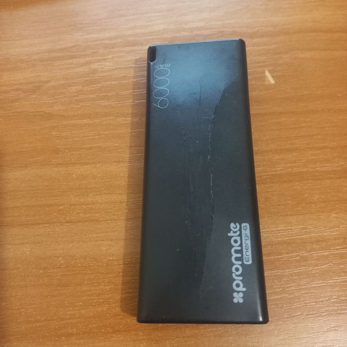 Повербанк Promate 6000 вживане.