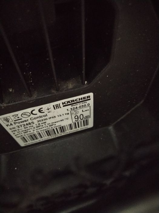 Alugo lavadora de alta pressão Karcher