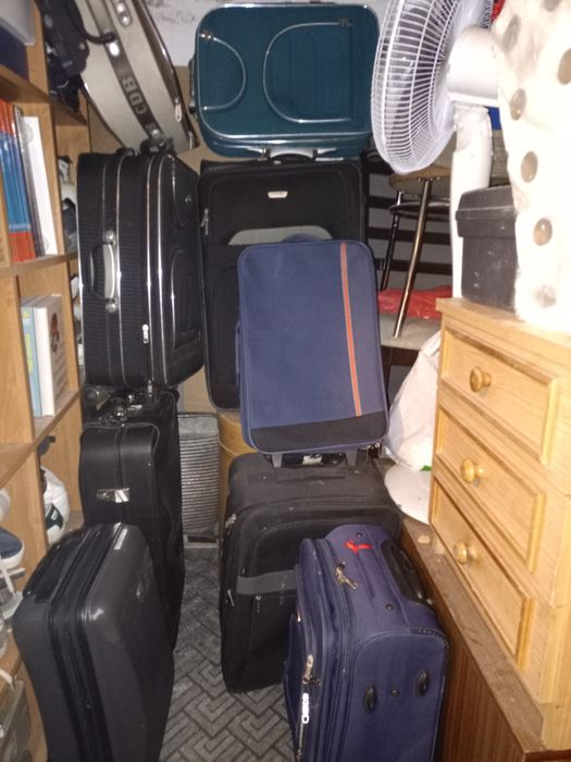 Walizki podróżne duże i małe