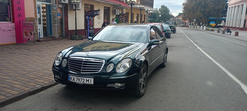 Мерседес Е 320  обмін
