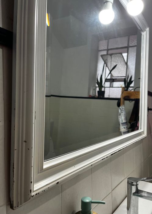 Espelho vintage com moldura