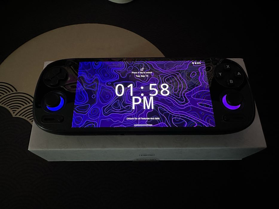 Retroid Pocket 5 Semi Novo